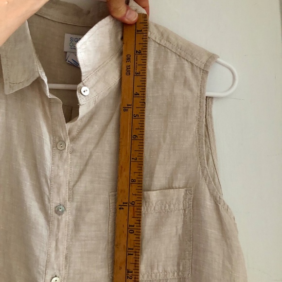 Linen Sleeveless Button-Front Blouse, New Condition - Picture 8 of 15
